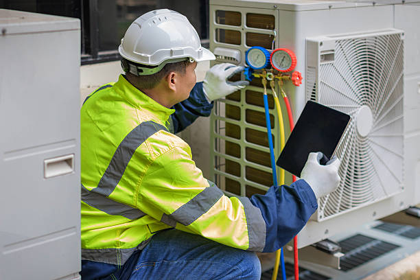 Professional Hvac technician working in Monticello, MN